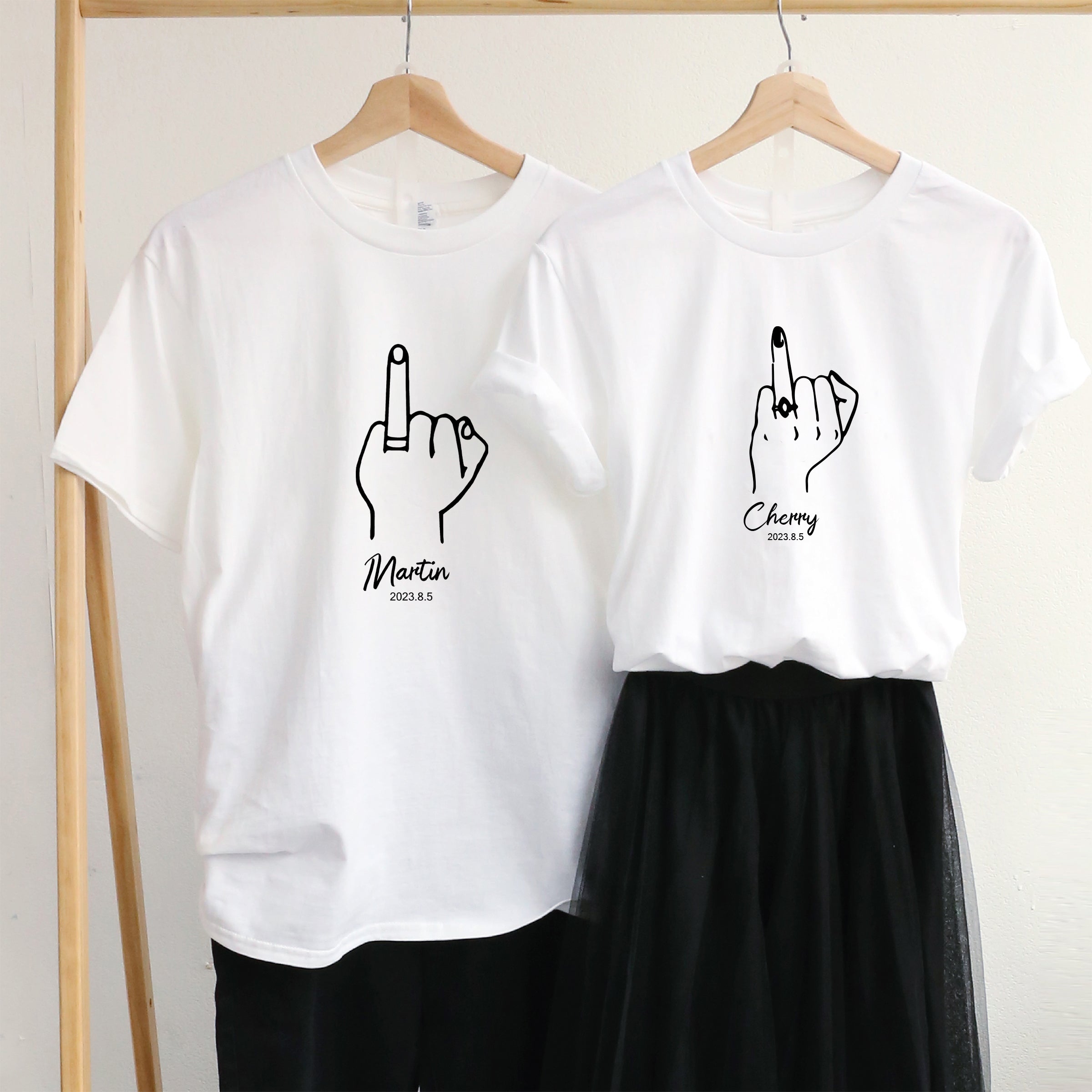【可自由配色】情侶裝  T-Shirt  | 豎起你嘅無名指