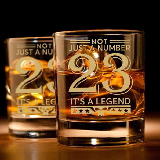 客製化禮物|訂製雕刻威士忌對杯 球衣數字訂製禮物 交換禮物