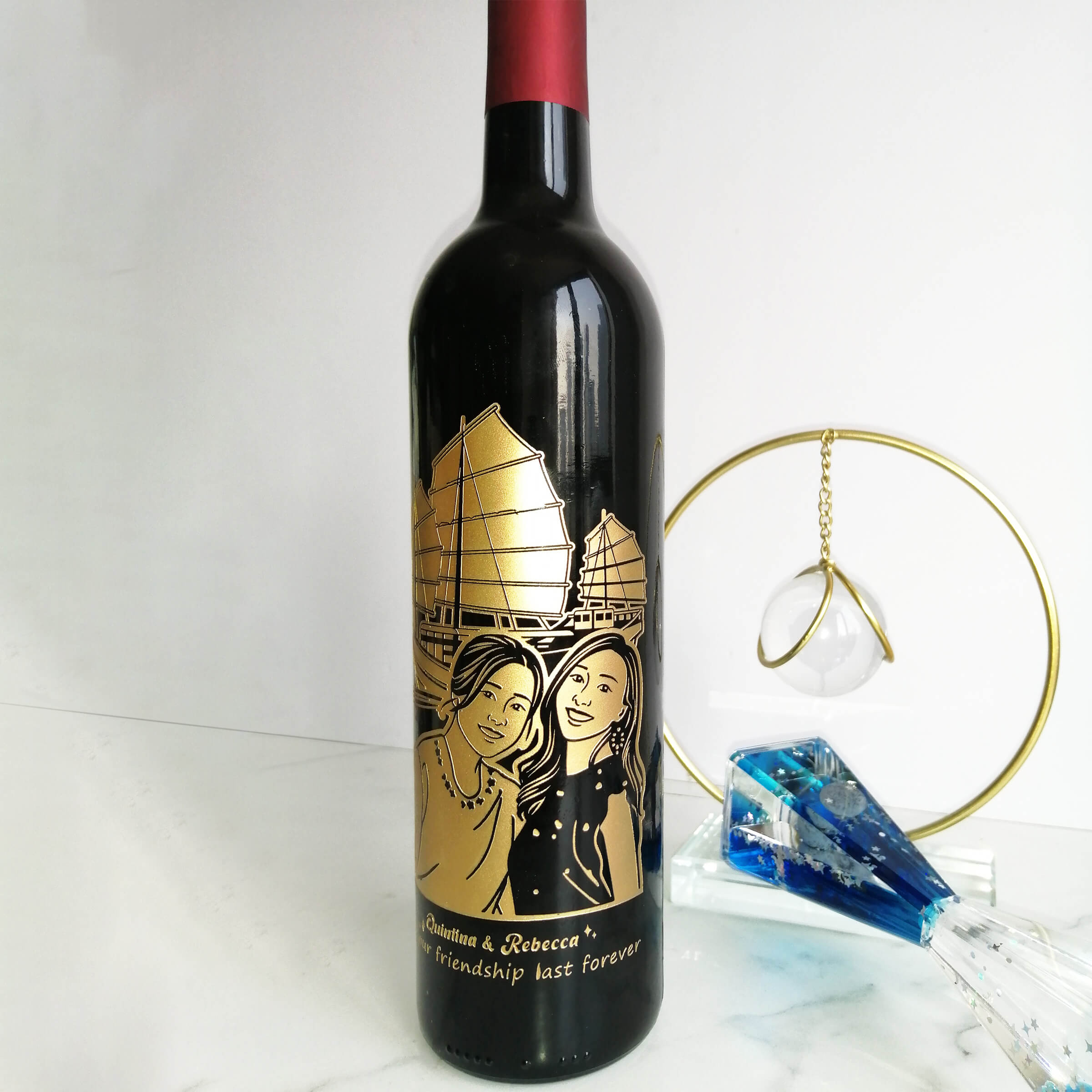 【Portrait】人像系列雕刻紅酒套裝友誼萬歲紀念紅酒客製化禮物